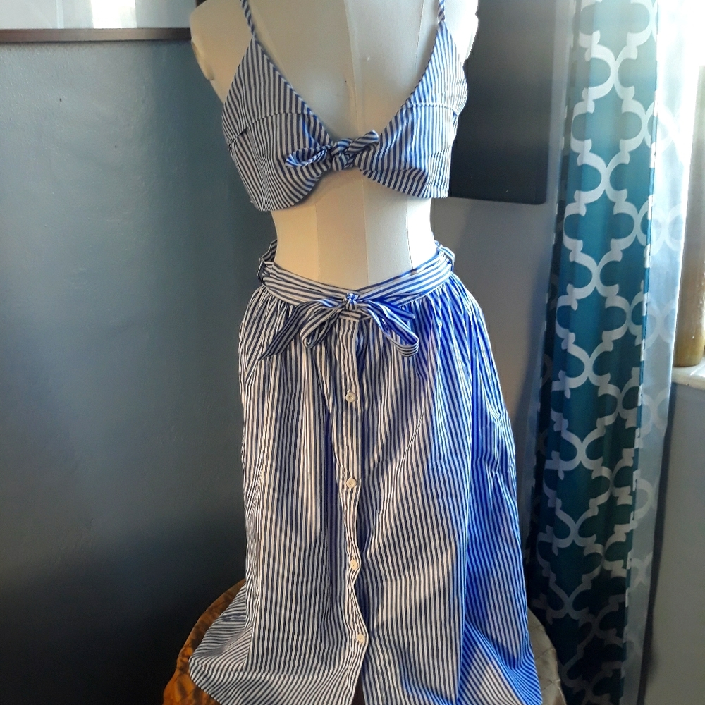 2pc top&skirt